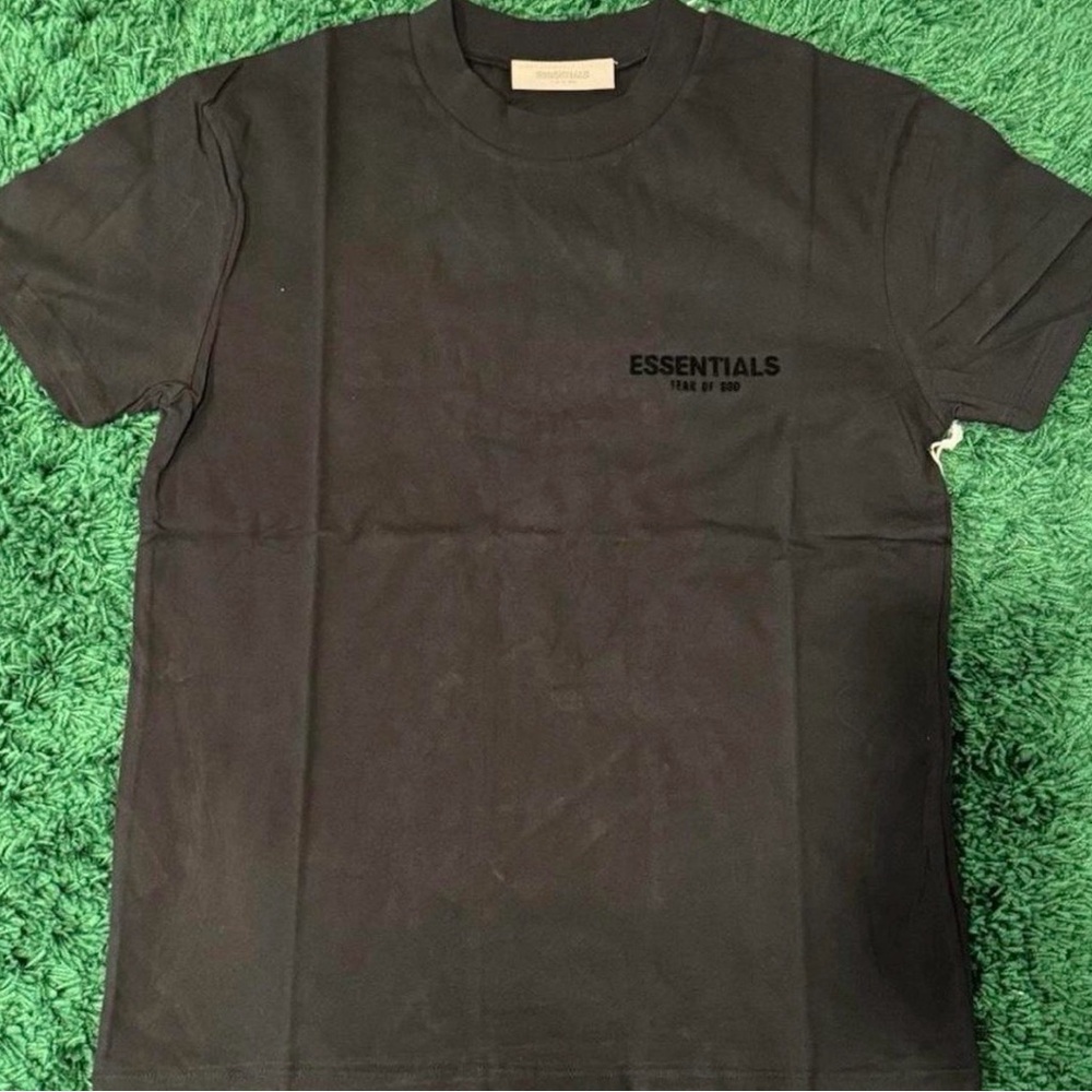 Fear Of God Essentials Short Sleeve Tee- Stretch Limo (Size L)